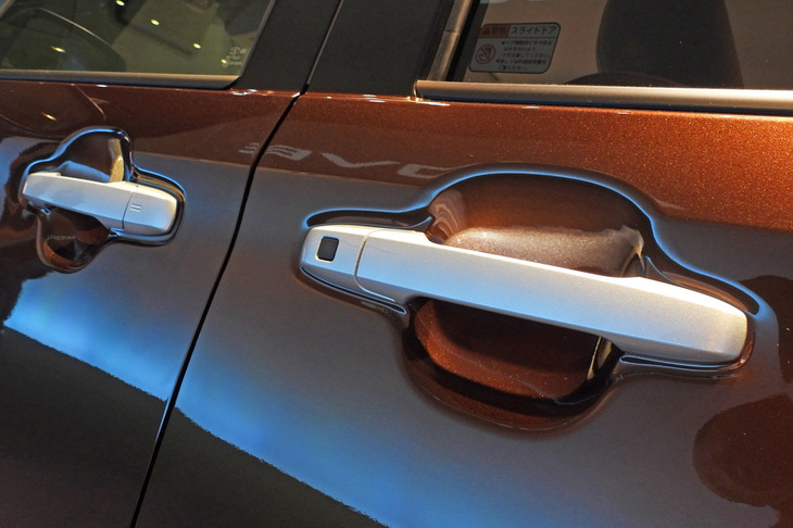 ダイハツ・ムーヴX（アウタードアハンドル）