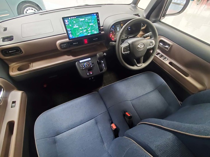 ダイハツ・ムーヴ キャンバス セオリー（インテリア）