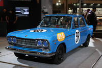 「日産名車再生クラブ」がフルレストアした、第2回日本グランプリで2位に入った砂子義一仕様の「スカイラインGT」（レプリカ）。超希少なホモロゲーションモデルの残存車両である。