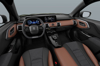 スズキが初の量産電気自動車「eビターラ」を発表　2025年夏の市場投入を予定の画像