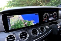 メルセデス・ベンツE200アバンギャルド スポーツ（後編）の画像