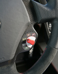 マネッティーノはアイスモードに代わり新たにトラクション・コントロールだけをカットオフ（ESPは作動）するCTオフモードが採用された。