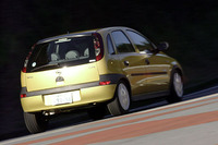 オペル･ヴィータ スポーツ（5MT-オートマチックモード付き）【ブリーフテスト】の画像