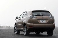 トヨタ・ハリアー（CVT）／クルーガー・ハイブリッド（CVT）【試乗速報(後編)】の画像