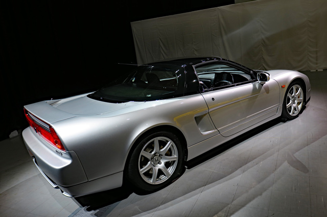 ホンダNSXタイプS（2004年モデル） 内装・外装など44枚 【画像・写真