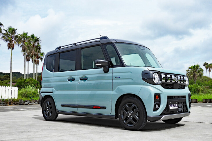 スズキ・スペーシア ギア ハイブリッドXZターボ