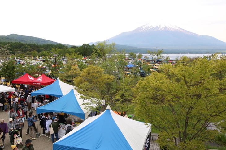 会場となった「きらら」は、美しい山中湖と雄大な富士山の絶景が楽しめるのも魅力。当日は、朝から雲が多い天候ではあったが、午前中は雲が富士山に掛かることもなく、その絶景を楽しめた。