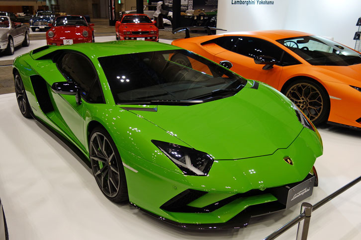 ランボルギーニ・アヴェンタドールS（2017年）／ランボルギーニ麻布