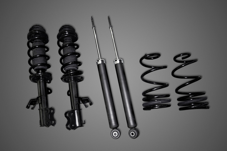 専用サスペンション。