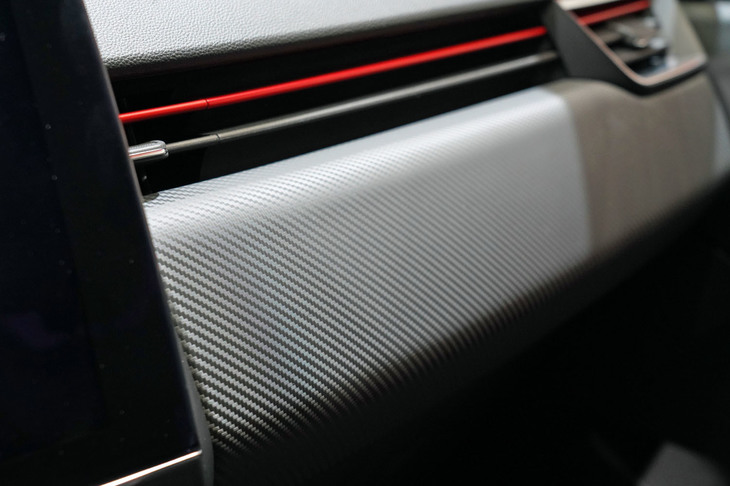 ルノー・ルーテシア