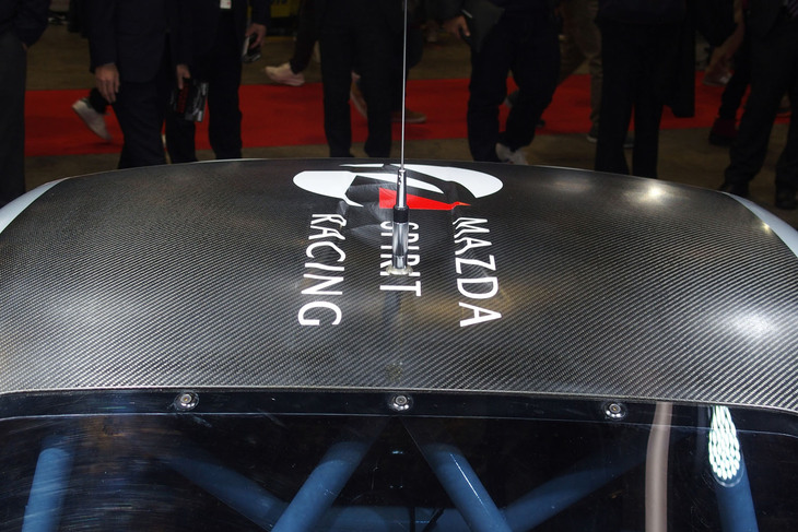 マツダ スピリット レーシング・ロードスターCNFコンセプト