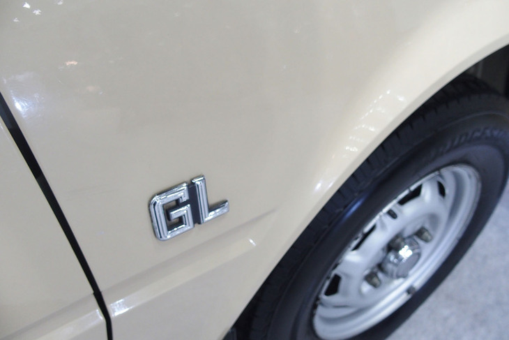 三菱トレディア（1982年）