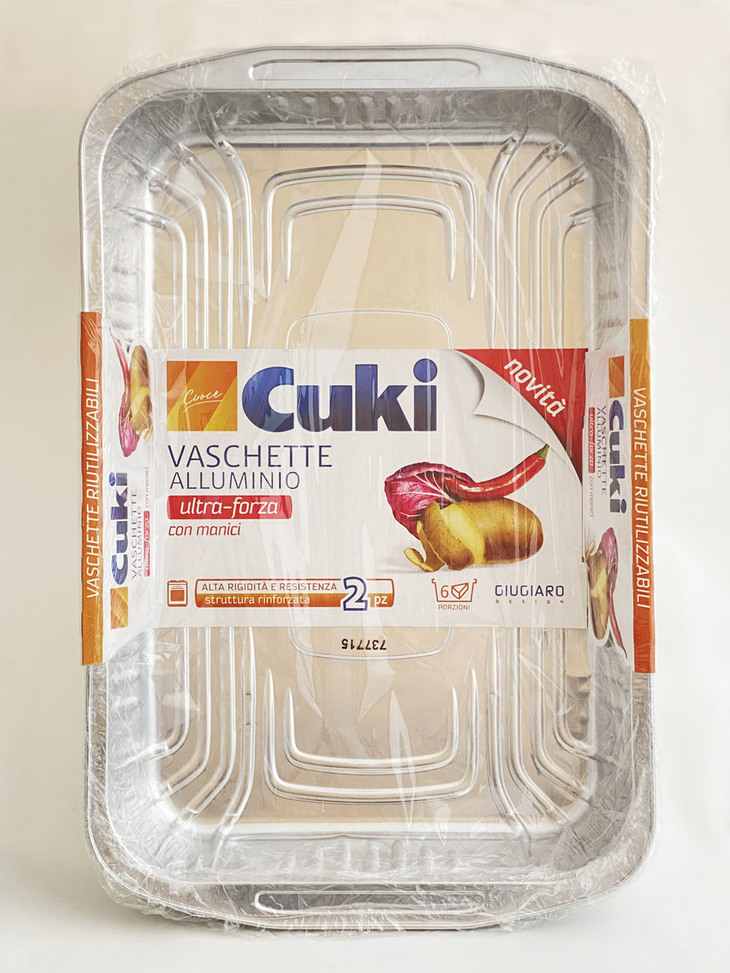 「クキ・ウルトラフォルツァ」。サイズや形状によって6種類がある。今回購入したのは6人前用（32.5×21.0×4.5cm：実測値）。