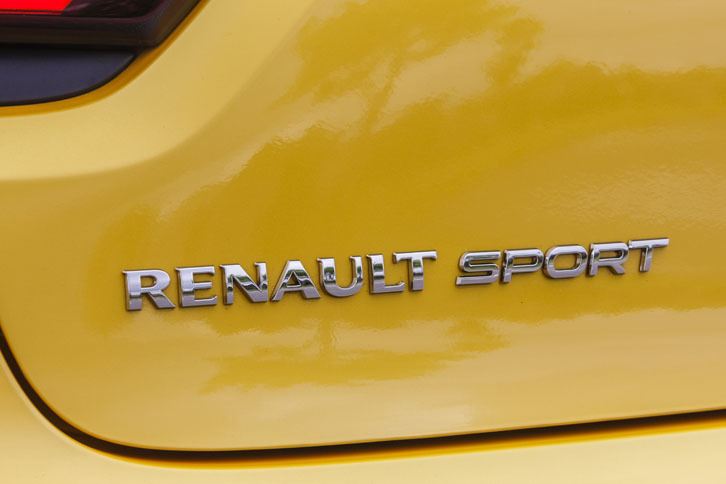 「ルノー・ルーテシアR.S」は、2017年7月にマイナーチェンジ型が日本に導入されたばかり。今回の試乗車は、新たに設定された「シャシーカップ」グレード。