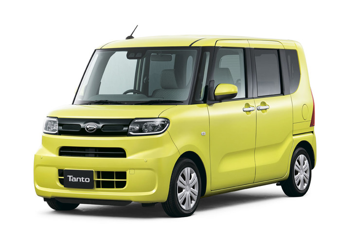 正式発表に先駆けて写真が公開された新型「ダイハツ・タント」。7月中に発売される。