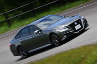 トヨタ・クラウンRS プロトタイプ