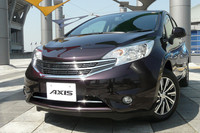 日産ノート アクシス