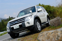 三菱パジェロショートVR-II（4WD/5AT）／ロングスーパーエクシード（4WD/5AT）【試乗記】