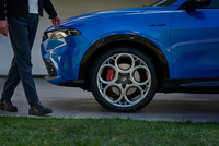 「アルファ・ロメオ・トナーレ」の新グレード「ヴェローチェ」登場の画像