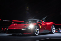 「イコーナ」シリーズの第3弾にあたる「デイトナSP3」。イコーナシリーズとは、往年のモデルの意匠をモチーフにしたフェラーリの新たなスペシャルモデルだ。