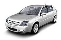 オペルの新型車「シグナム」発表される