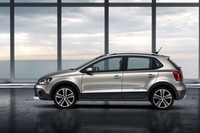 ボディは、ボディ下部がアンソラサイト（ダークグレー）となる2トーンカラーが特徴。