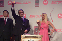 パリス・ヒルトンもお気に入り、新型ケータイの発表会に行ってきましたの画像