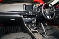 「アテンザ セダン」のインテリア