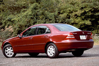 メルセデスベンツC200コンプレッサー(5AT)【ブリーフテスト】の画像