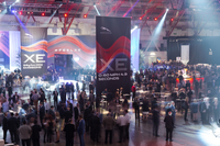 イベントには全世界から約3000人が招待された。