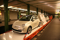 ベルリン地下鉄ドイッチェ・オパー駅で。