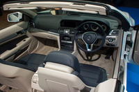 「メルセデス・ベンツE250カブリオレ」