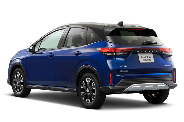日産ノートAUTECHクロスオーバー」がマイナーチェンジ デザイン変更で