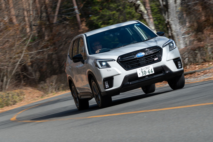 スバル・フォレスターSTI Sport