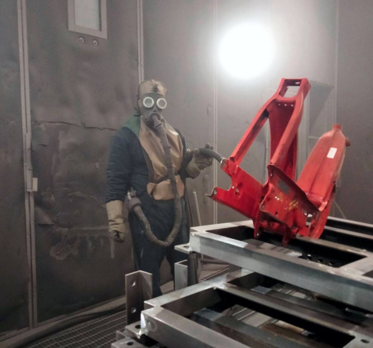 古いフレームの清掃行程。