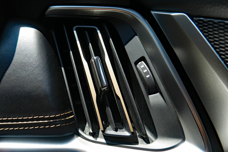 マツダCX-60 XDエクスクルーシブモード（エアコン吹き出し口）