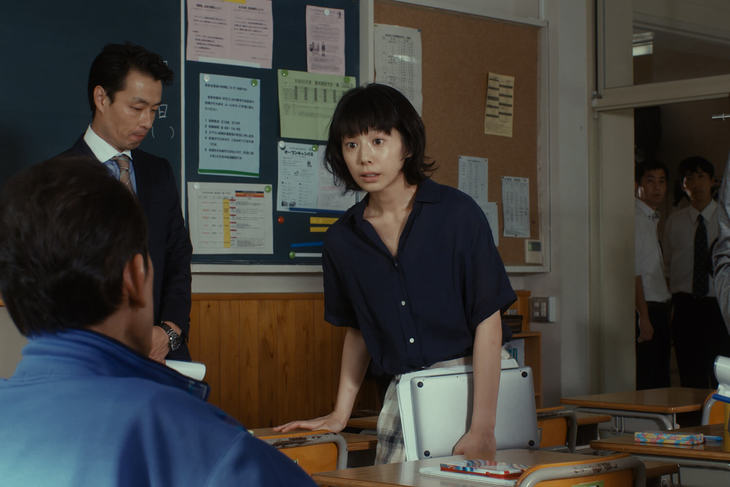 ©2019「ブルーアワーにぶっ飛ばす」製作委員会