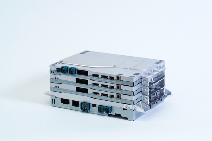 コネクテッド機能や自動運転技術、高度なHMI（ヒューマン・マシン・インターフェイス）などの実用化に伴い、膨大な量となる情報処理の“担い手”として期待される統合ECU。