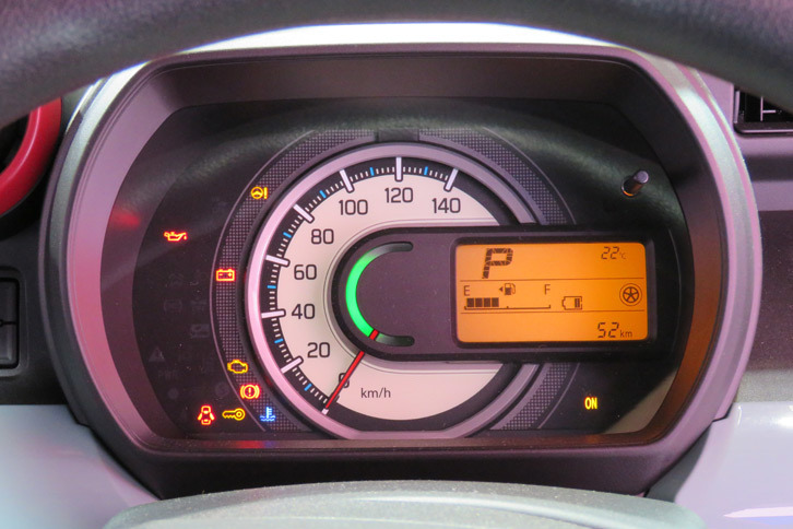 スズキ・スペーシア コンセプト（メーター）