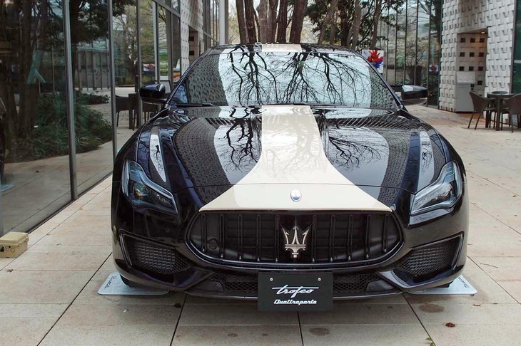 マセラティ・クアトロポルテ トロフェオ（カスタマイズモデル）