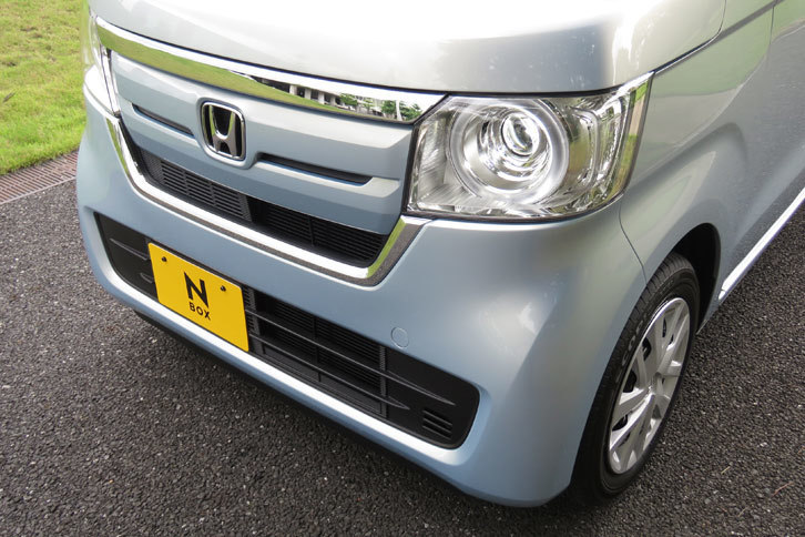 ホンダN-BOX G・EX Honda SENSING（フロントまわり）