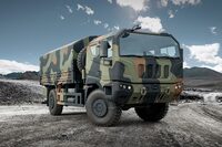 戦略物流トラック。イタリアだけでなく韓国、マレーシア、ドイツ、フランス、ルーマニアそしてスペインなどに向け、すでに数万台を販売している。