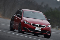 プジョー308GTi 270 by PEUGEOT SPORT