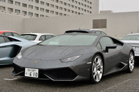 2014年3月のジュネーブショーで発表された「ウラカンLP610-4」。日本では同年7月に披露された。
    