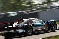 GT300クラスで優勝したNo.0 EBBRO M-TEC NSX。13コーナーで。