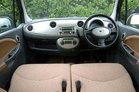 ダイハツ・ムーヴラテX（4AT）【ブリーフテスト】の画像