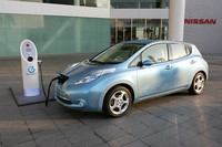「日産リーフ」
