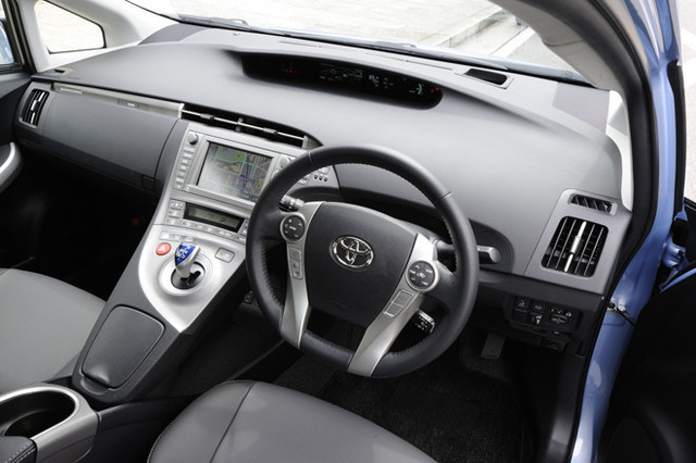 トヨタ プリウスphv G レザーパッケージ Ff Cvt 試乗記 前編 つながるプリウス 前編 Webcg