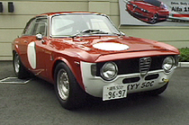 Movie】伝説の名が復活、アルファ「156GTA」 【ニュース】 - webCG