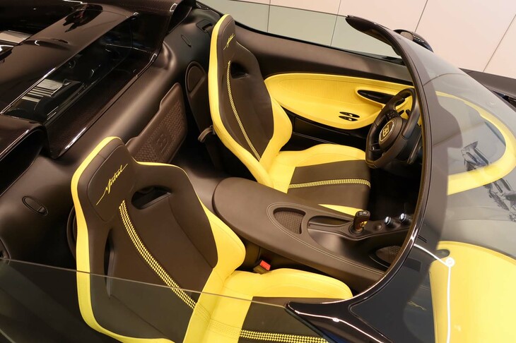 ブガッティW16ミストラル（インテリア）